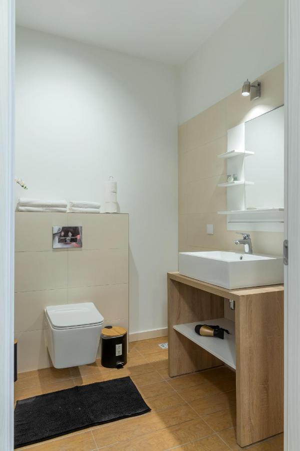Atlas Unirii: Upscale Flats In The Heart Of Bucharest! Kültér fotó
