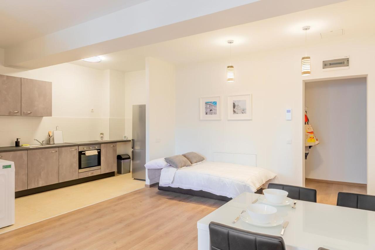 Atlas Unirii: Upscale Flats In The Heart Of Bucharest! Kültér fotó